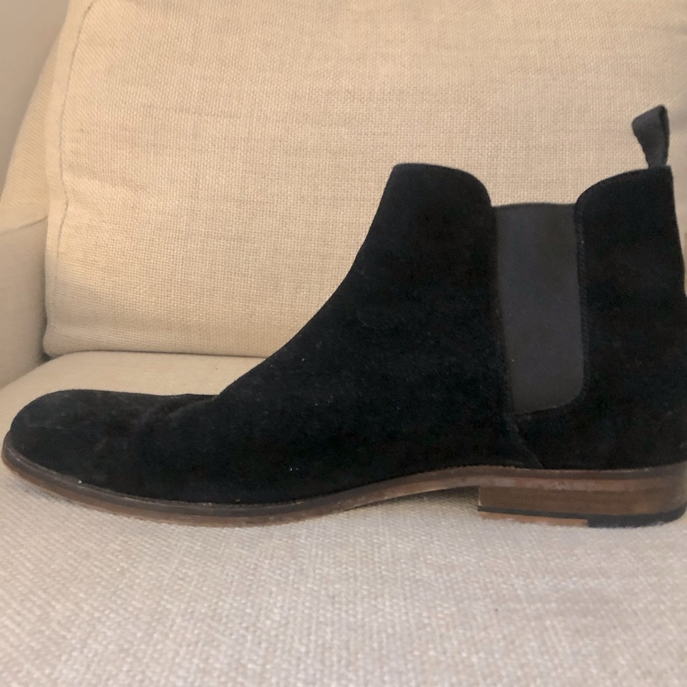 Also Men’s Chelsea Boot